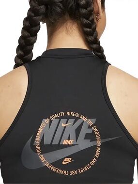 Nike women's sport utility sleeveless top Sz Small Black color
